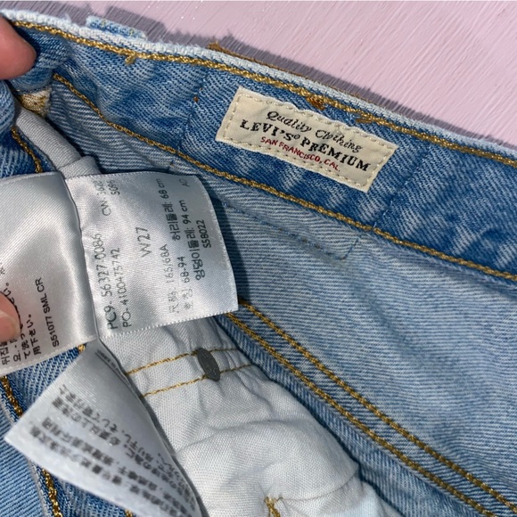 Levi’s 501 Premium Cutoff Shorts Destroyed Distressed Denim Jean Waist 27 Womens - Picture 10 of 10